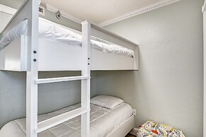 Inlet Reef 510 2 Bedroom Condo by RedAwning