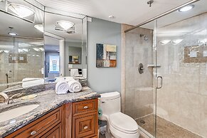 Inlet Reef 510 2 Bedroom Condo by RedAwning
