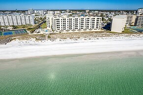 Inlet Reef 312 2 Bedroom Condo by RedAwning