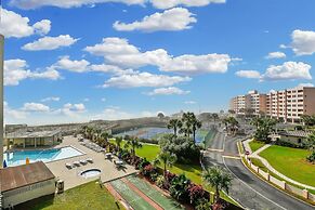 Inlet Reef 312 2 Bedroom Condo by RedAwning