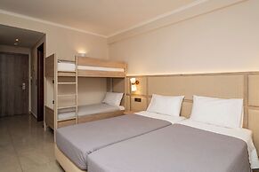 Karras Grande Resort