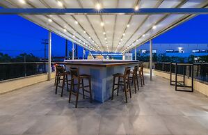 Karras Grande Resort