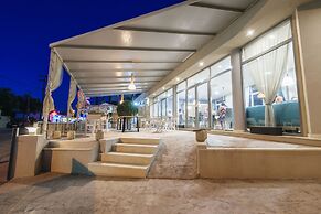 Karras Grande Resort