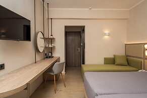 Karras Grande Resort