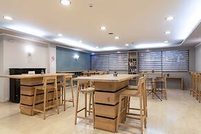 Karras Grande Resort