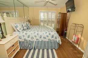 Sandpiper Cove 2119 1 Bedroom Condo by RedAwning
