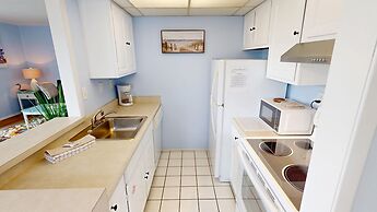 Sandpiper Cove 2042 1 Bedroom Condo by RedAwning