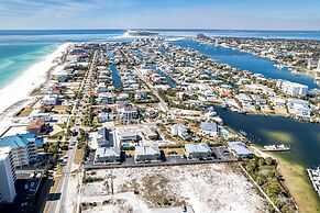 Sandpiper Cove 2042 1 Bedroom Condo by RedAwning