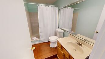 Sandpiper Cove 8113 Studio Bedroom Condo by RedAwning