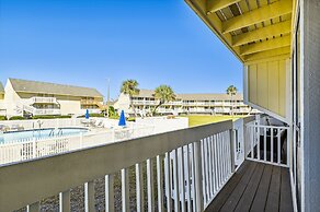 Sandpiper Cove 8113 Studio Bedroom Condo by RedAwning