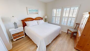 Sandpiper Cove 9206 1 Bedroom Condo by RedAwning