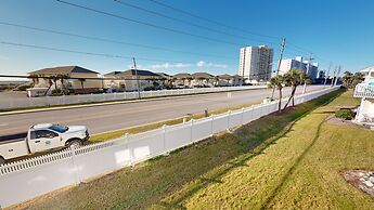 Sandpiper Cove 9206 1 Bedroom Condo by RedAwning