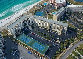 Inlet Reef 216 2 Bedroom Condo by RedAwning