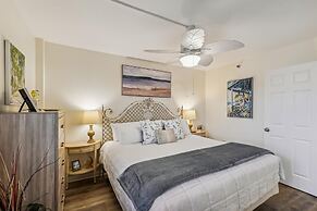 Inlet Reef 216 2 Bedroom Condo by RedAwning