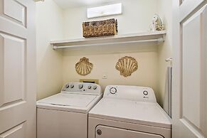 Inlet Reef 216 2 Bedroom Condo by RedAwning