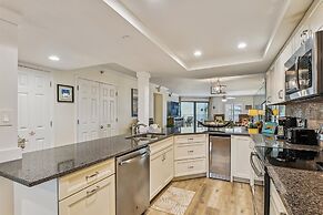 Inlet Reef 216 2 Bedroom Condo by RedAwning