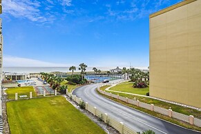 Inlet Reef 216 2 Bedroom Condo by RedAwning