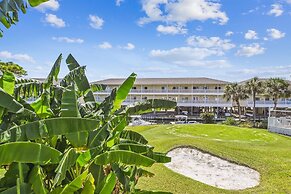 Sandpiper Cove 1030 1 Bedroom Condo by RedAwning