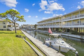 Sandpiper Cove 1030 1 Bedroom Condo by RedAwning