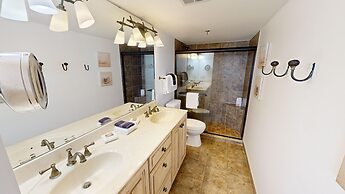 Destin On The Gulf 406 2 Bedroom Condo by RedAwning