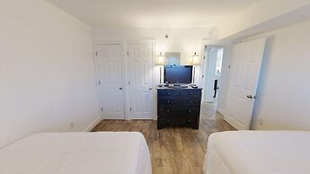 Destin On The Gulf 406 2 Bedroom Condo by RedAwning