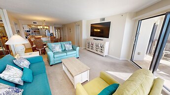 Inlet Reef 603 2 Bedroom Condo by RedAwning