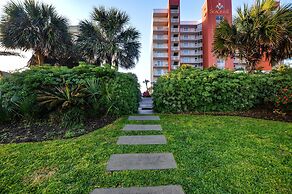 Moonraker 3 1 Bedroom Condo by RedAwning