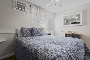 Moonraker 3 1 Bedroom Condo by RedAwning