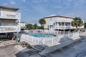 Moonraker 3 1 Bedroom Condo by RedAwning