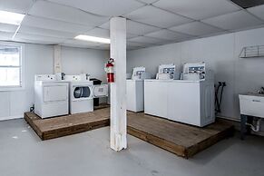 Moonraker 3 1 Bedroom Condo by RedAwning