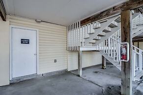 Moonraker 3 1 Bedroom Condo by RedAwning