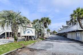 Moonraker 3 1 Bedroom Condo by RedAwning