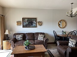 Bearadise Dreams 2 Bedroom Condo by RedAwning