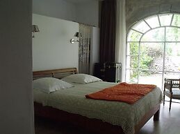 Maison Basta