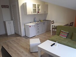 Vila & Apartments MATEA