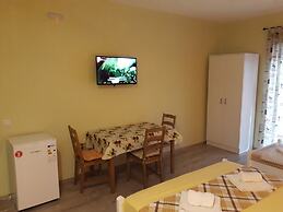 Vila & Apartments MATEA