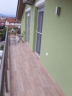 Vila & Apartments MATEA
