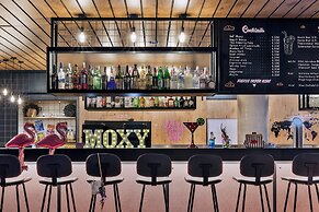 Moxy Frankfurt Airport Kelsterbach