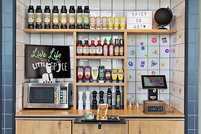 Moxy Frankfurt Airport Kelsterbach