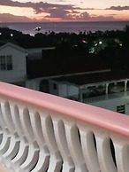 Louislyn Apartments