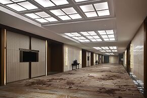 Sheraton Yunfu Xinxing Hotel