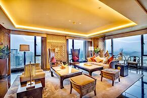 Sheraton Yunfu Xinxing Hotel