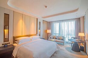 Sheraton Yunfu Xinxing Hotel