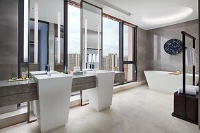 Sheraton Yunfu Xinxing Hotel