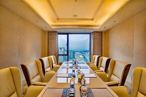 Sheraton Yunfu Xinxing Hotel