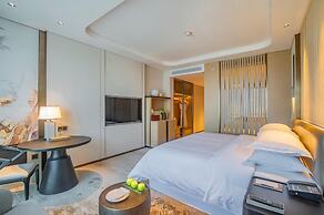 Sheraton Yunfu Xinxing Hotel