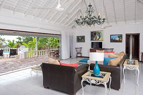 For Your Eyes Only Villa