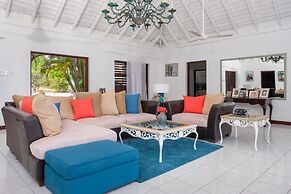 For Your Eyes Only Villa