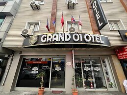 Grand 01 Otel