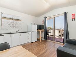 Twin Waters Caravan Park - Dawesville